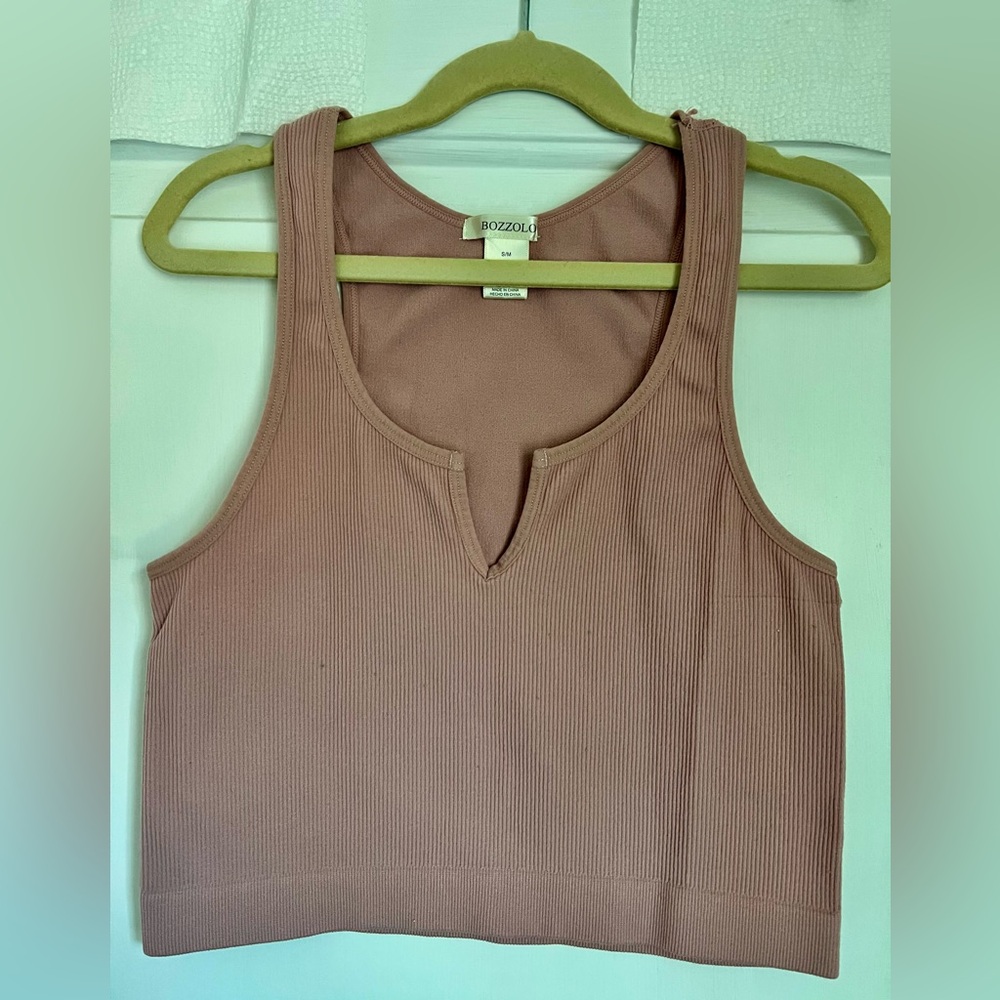 Bozzolo Women's Notched Ribbed Tank Top - Dusty Pink